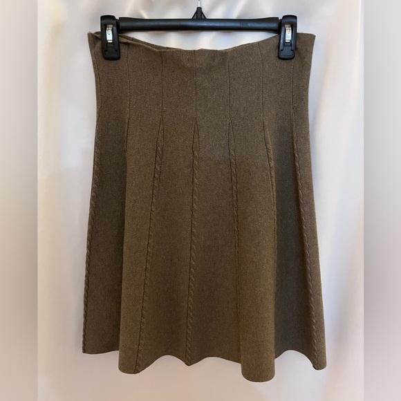 Max Studio Skirt - Picture 4 of 8